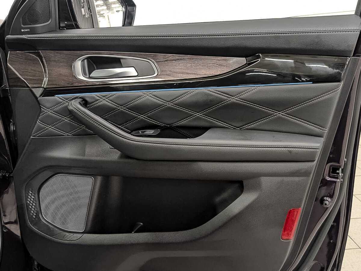 Купить Exeed VX, 2022, 50 834 км, фото №25