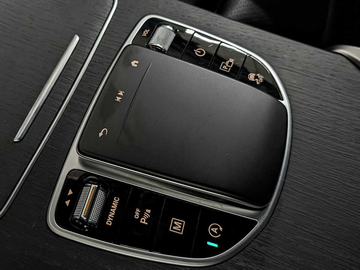 Купить Mercedes-Benz GLC 300 d, 2020, 88 066 км, фото №30