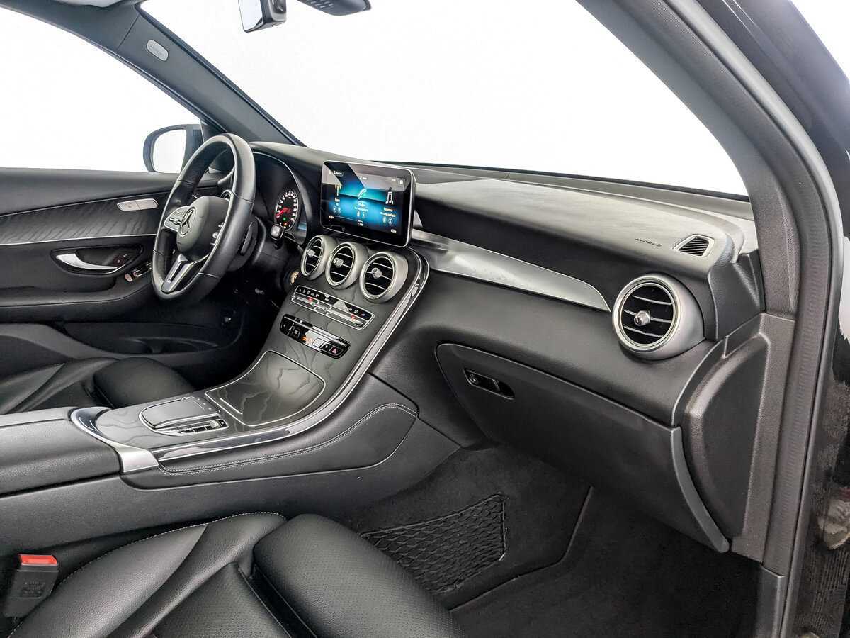 Купить Mercedes-Benz GLC 200, 2019, 104 056 км, фото №11