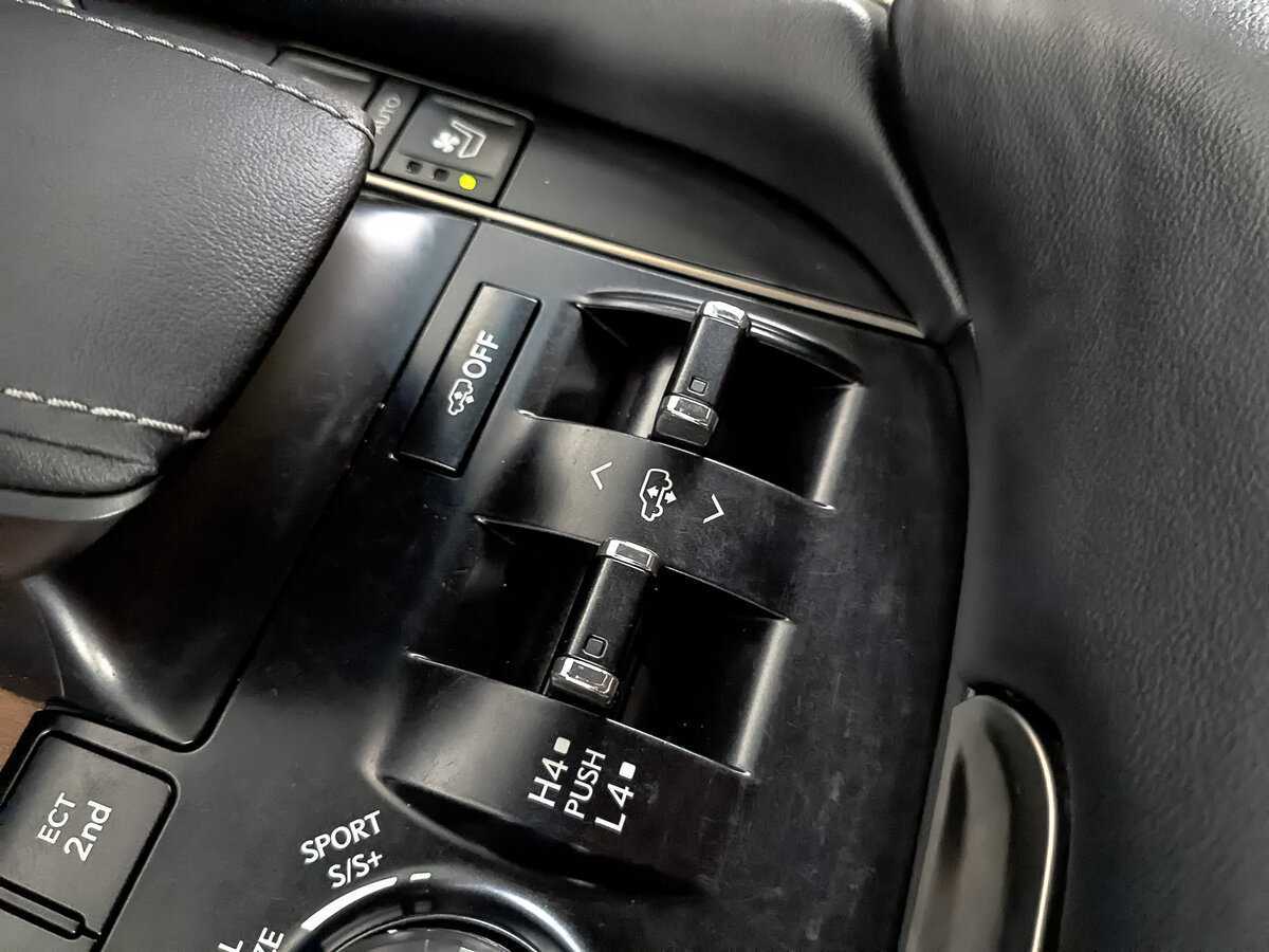 Купить Lexus LX 450d, 2018, 181 953 км, фото №28