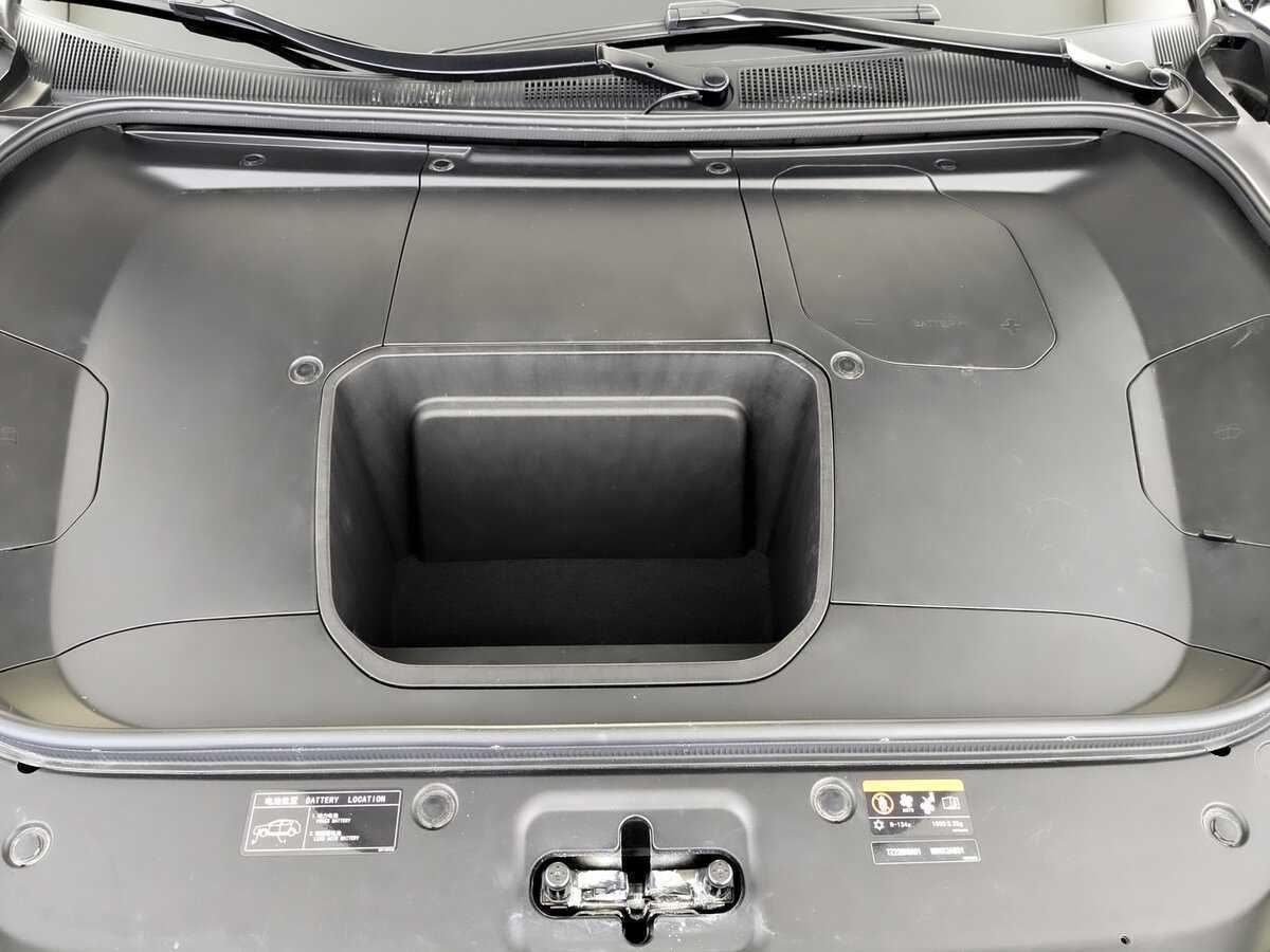 Купить Zeekr 001 100 kWh, 2022, 24 636 км, фото №9