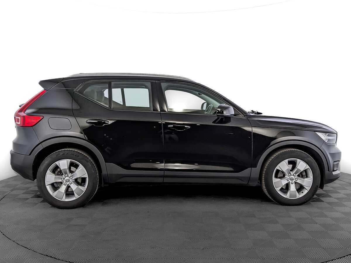 Купить Volvo XC40, 2021, 62 617 км, фото №4