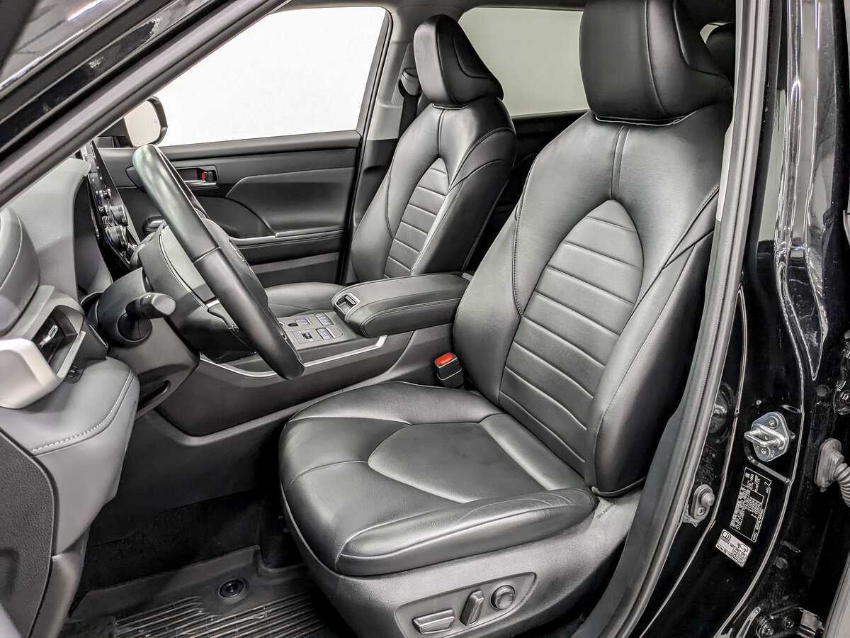 Купить Toyota Highlander, 2021, 56 873 км, фото №20