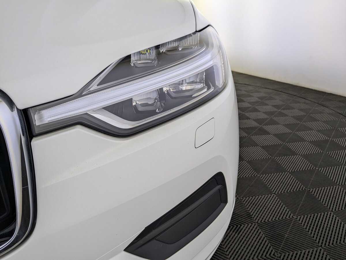Купить Volvo XC60, 2019, 51 944 км, фото №11