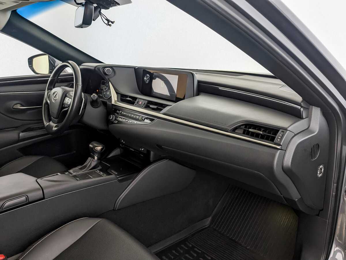 Купить Lexus ES 200, 2019, 77 254 км, фото №11