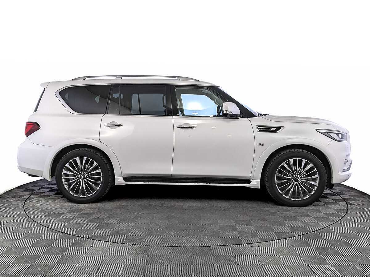 Купить Infiniti QX80, 2018, 133 396 км, фото №4