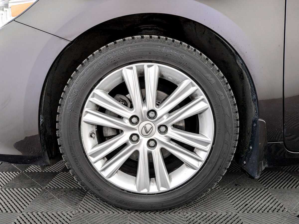 Купить Lexus ES 250, 2015, 136 409 км, фото №18