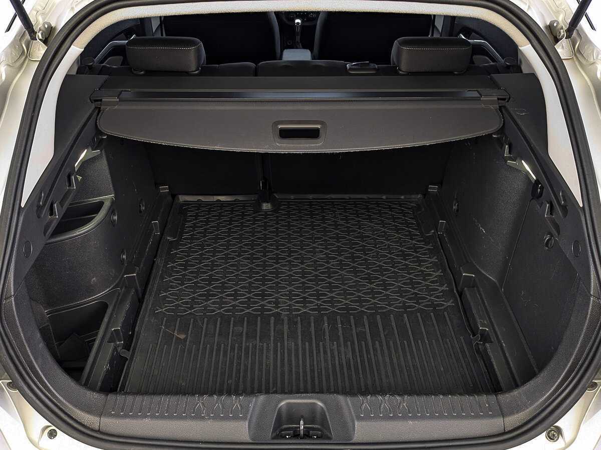 Купить Lada (ВАЗ) Vesta SW Cross, 2021, 101 579 км, фото №10