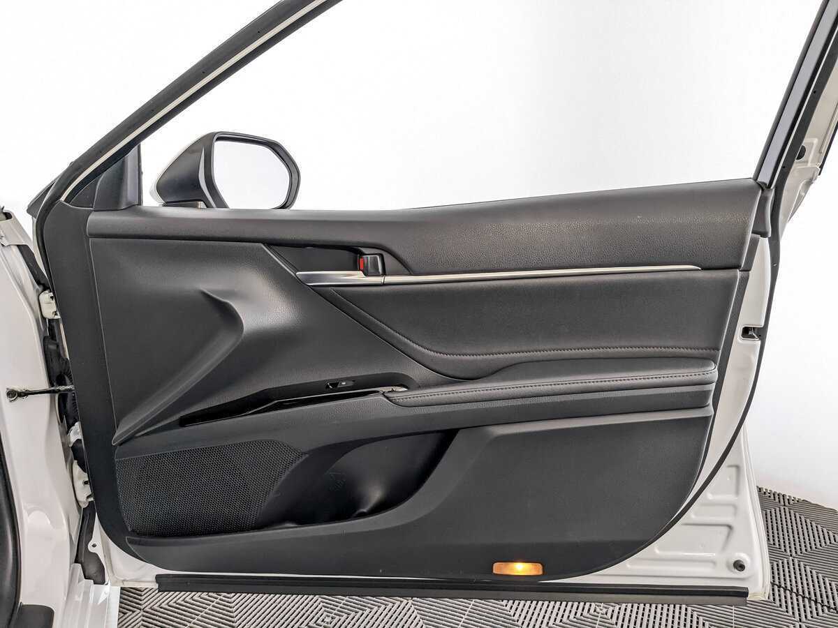 Купить Toyota Camry, 2019, 91 876 км, фото №25