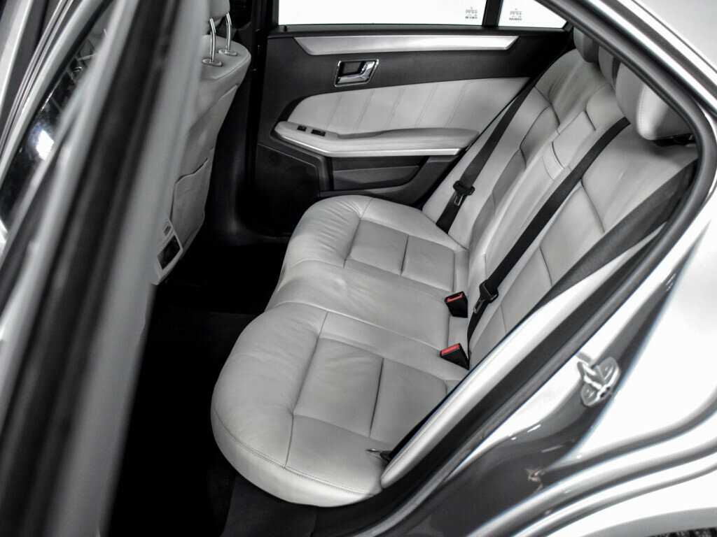 Купить Mercedes-Benz E-Класс 350, 2010, 271 240 км, фото №8
