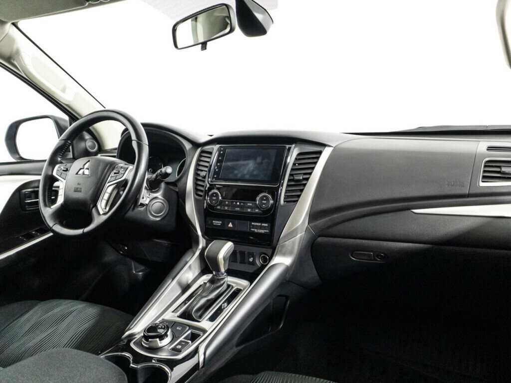 Купить Mitsubishi Pajero Sport, 2019, 35 358 км, фото №9