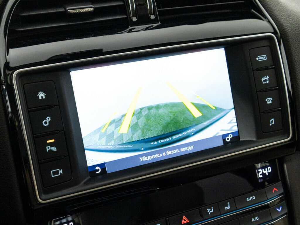 Купить Jaguar F-Pace, 2017, 73 860 км, фото №18