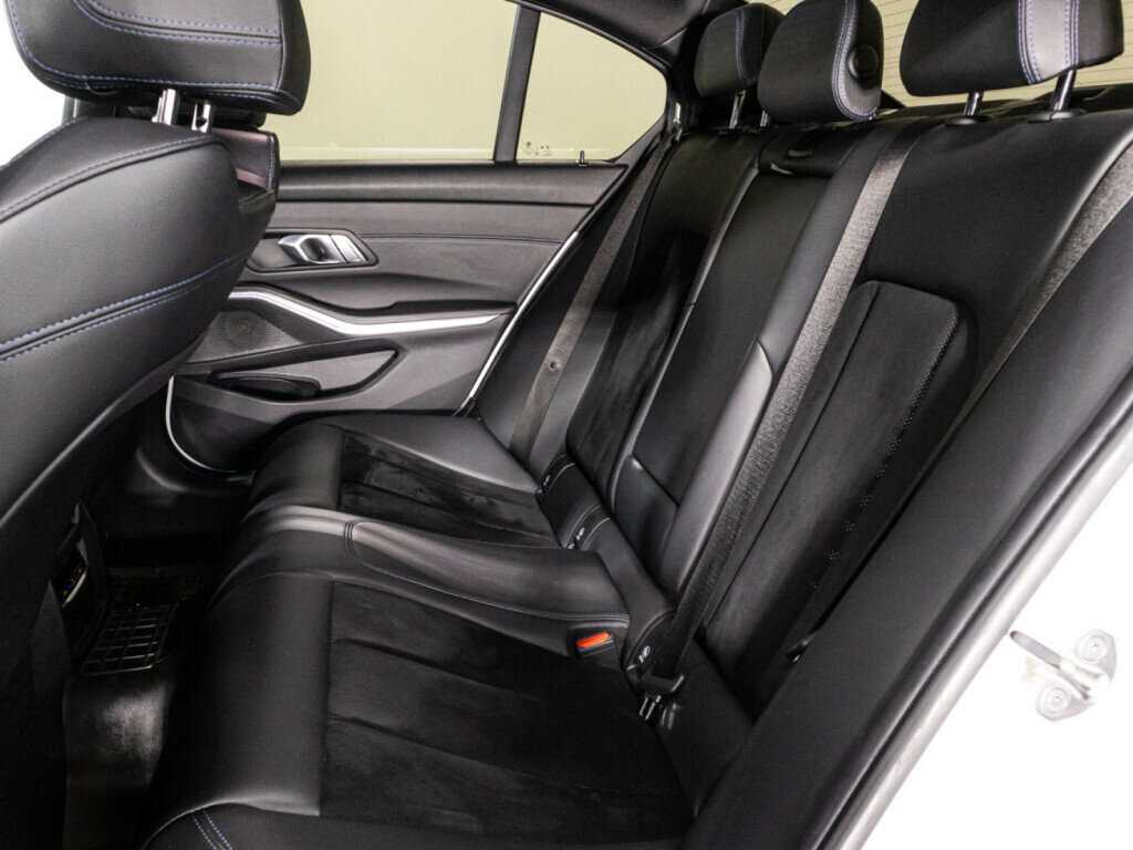 Купить BMW 3 серии 320d xDrive, 2019, 119 239 км, фото №10