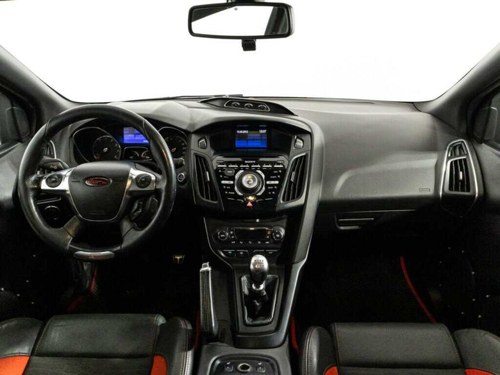 Купить Ford Focus ST, 2012, 167 938 км, фото №13