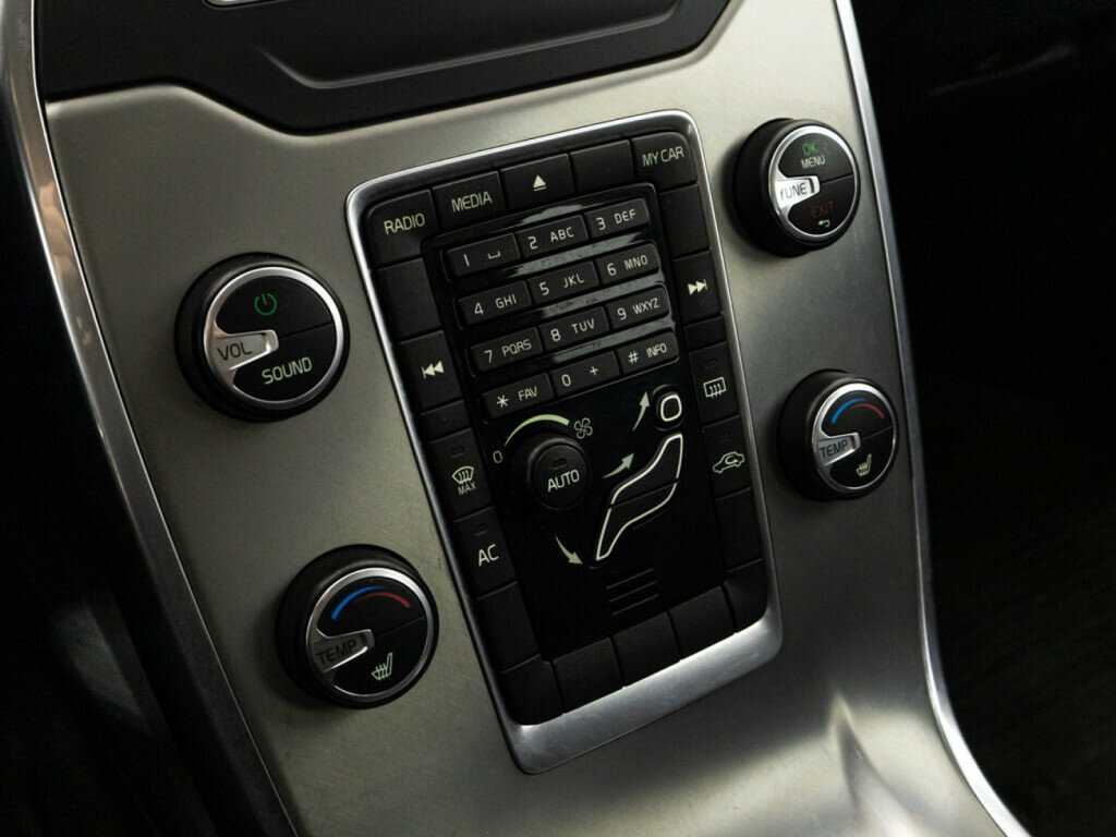 Купить Volvo XC70, 2011, 415 186 км, фото №15