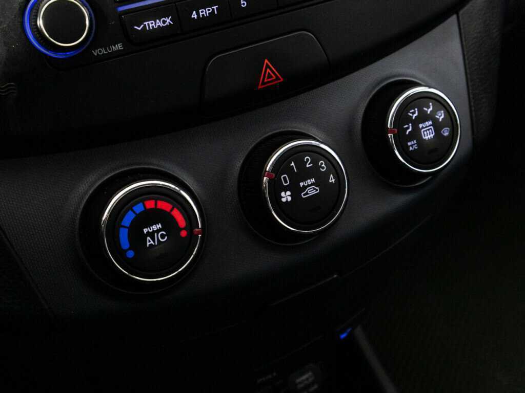 Купить Hyundai Elantra, 2008, 292 966 км, фото №15