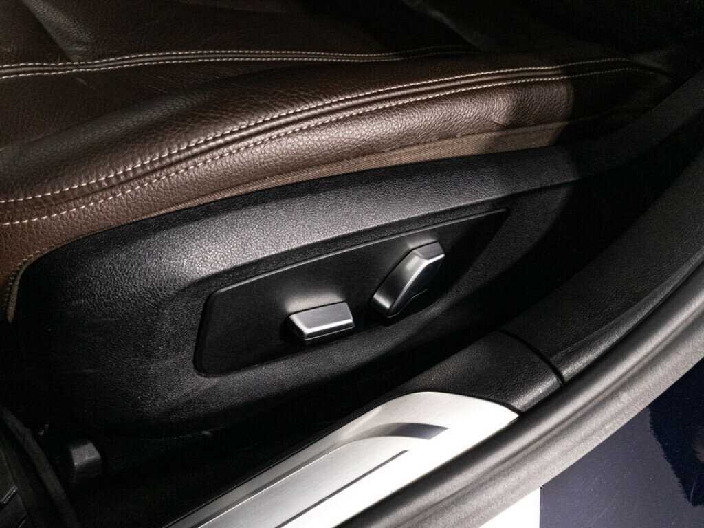 Купить BMW 7 серии 730i, 2016, 168 760 км, фото №15