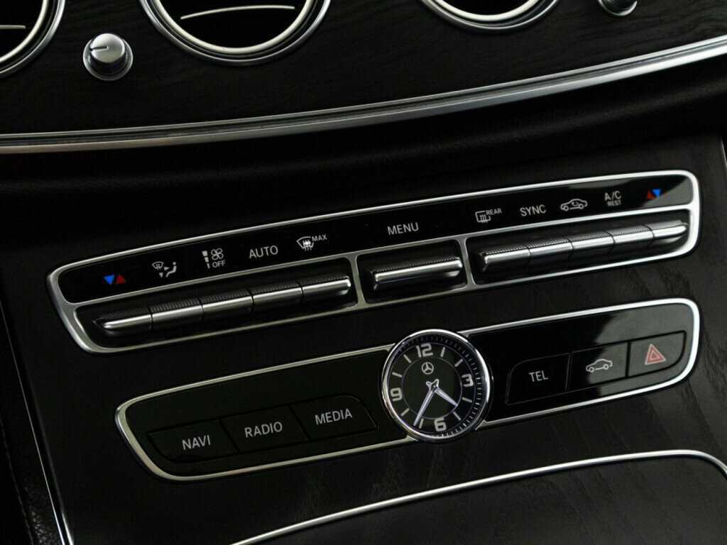 Купить Mercedes-Benz E-Класс 200, 2019, 76 013 км, фото №18