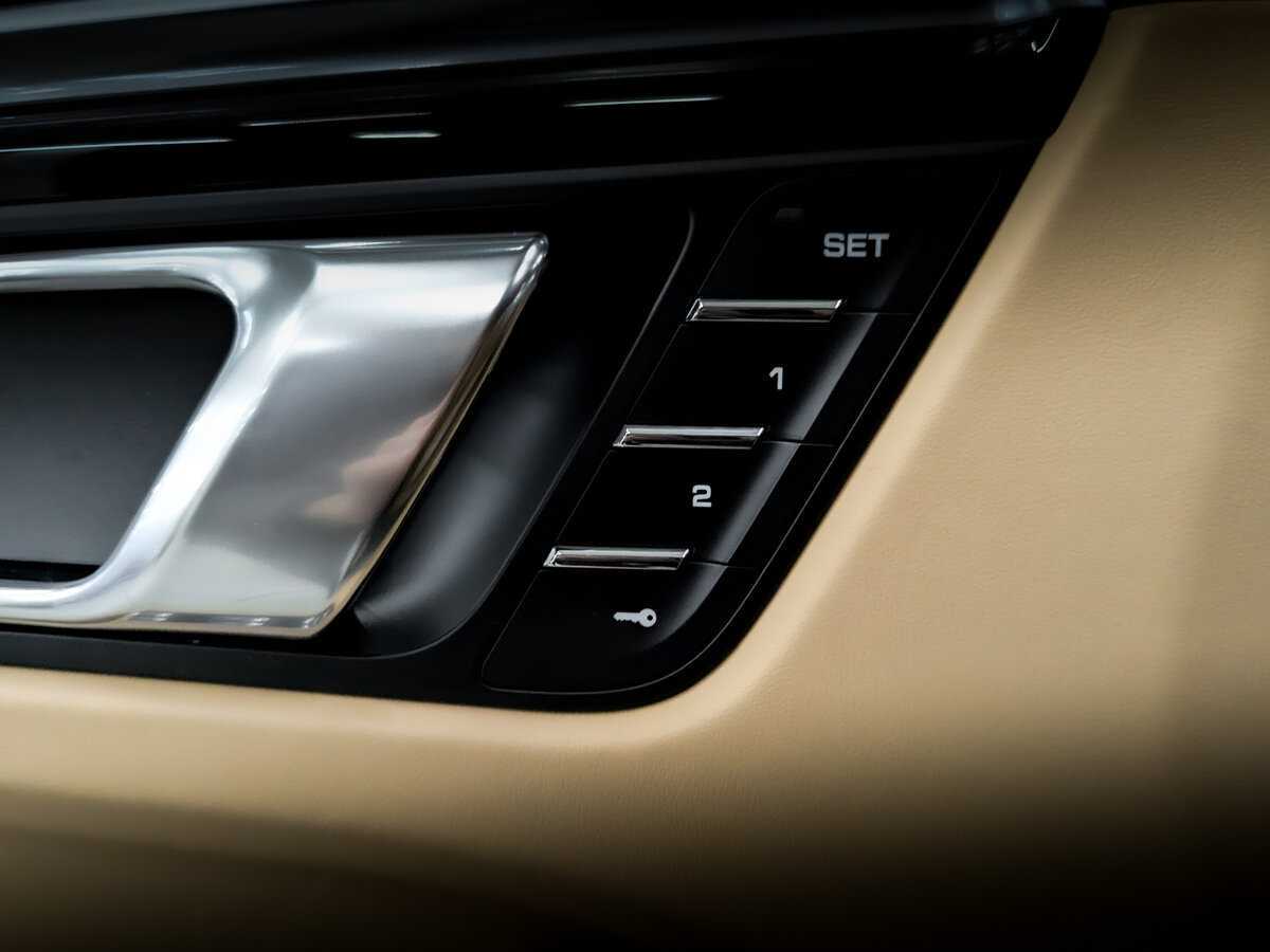 Купить Porsche Macan, 2017, 88 163 км, фото №22