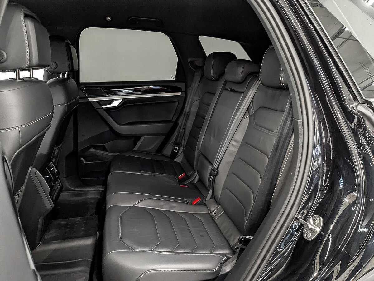 Купить Volkswagen Touareg, 2019, 98 122 км, фото №18