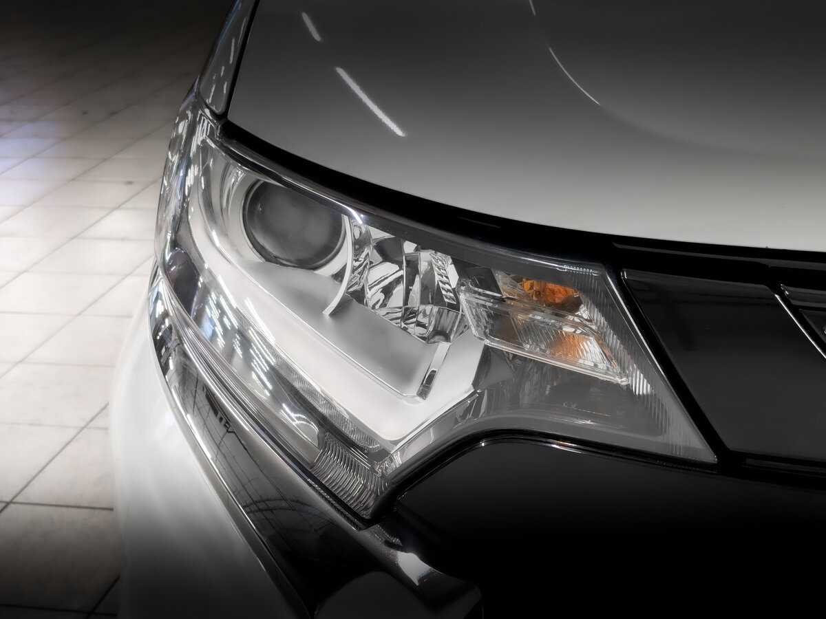 Купить Mitsubishi Outlander, 2022, 8 874 км, фото №17