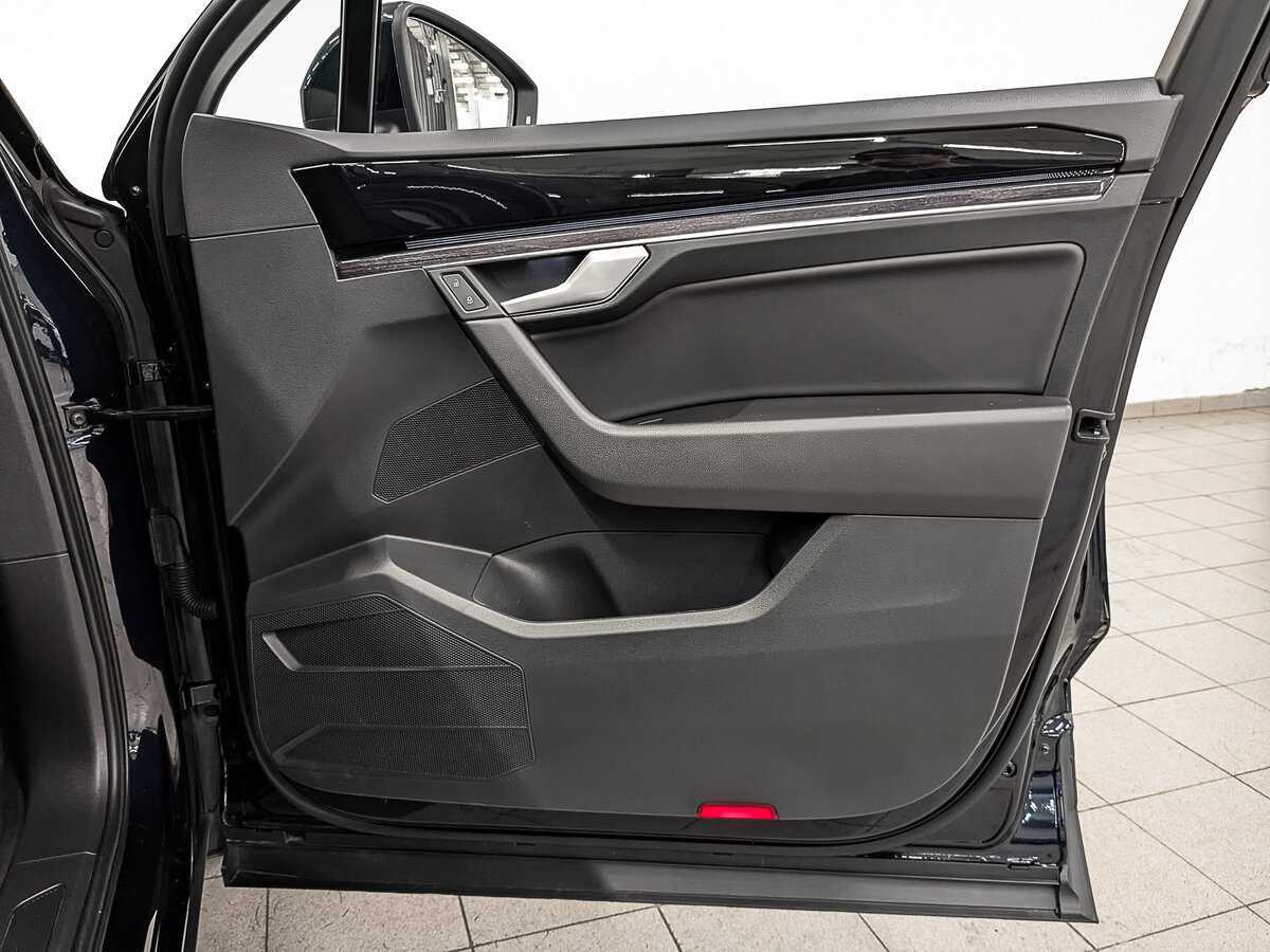 Купить Volkswagen Touareg, 2018, 91 783 км, фото №25