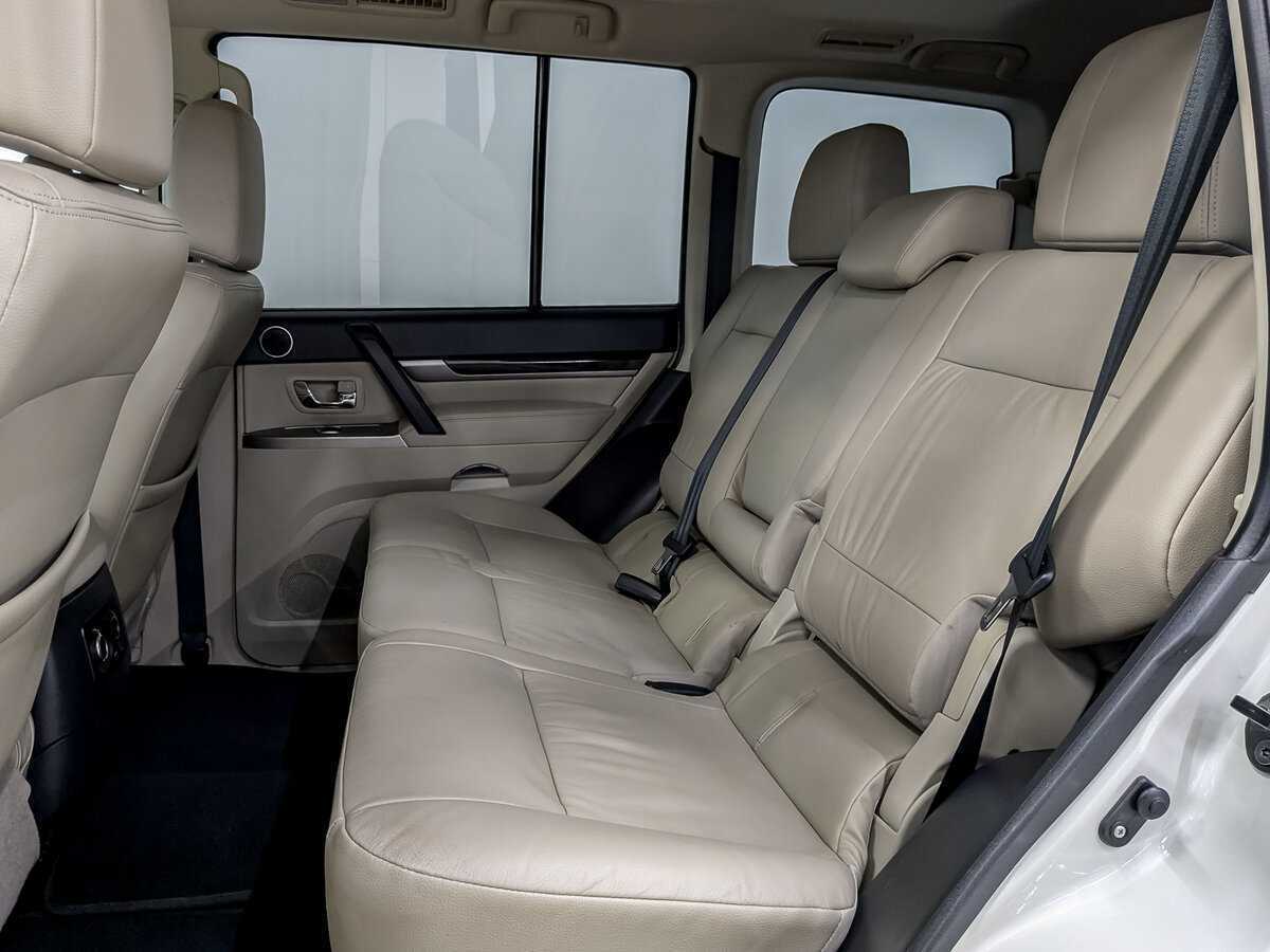 Купить Mitsubishi Pajero, 2021, 26 852 км, фото №12