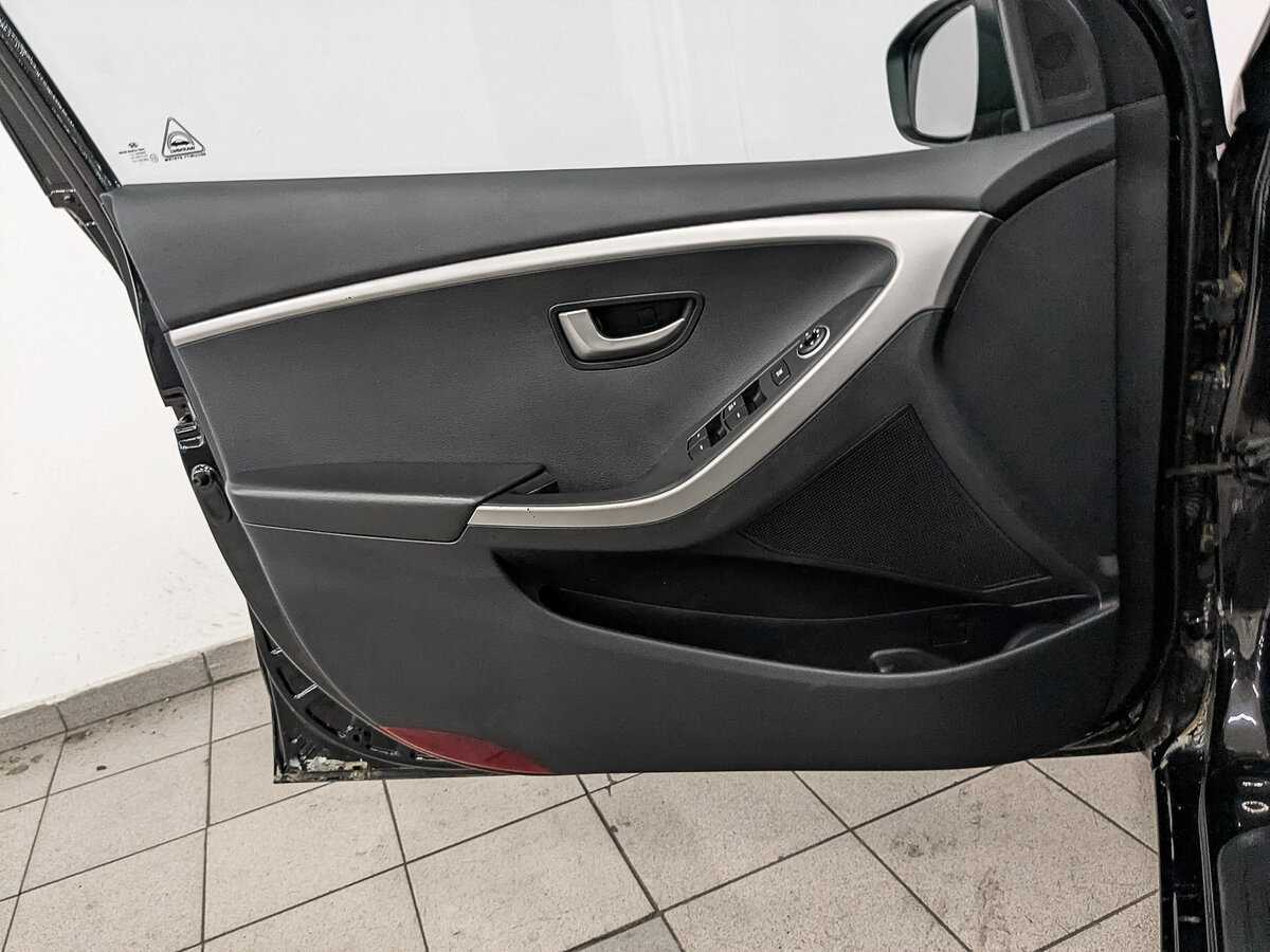 Купить Hyundai i30, 2015, 65 329 км, фото №19