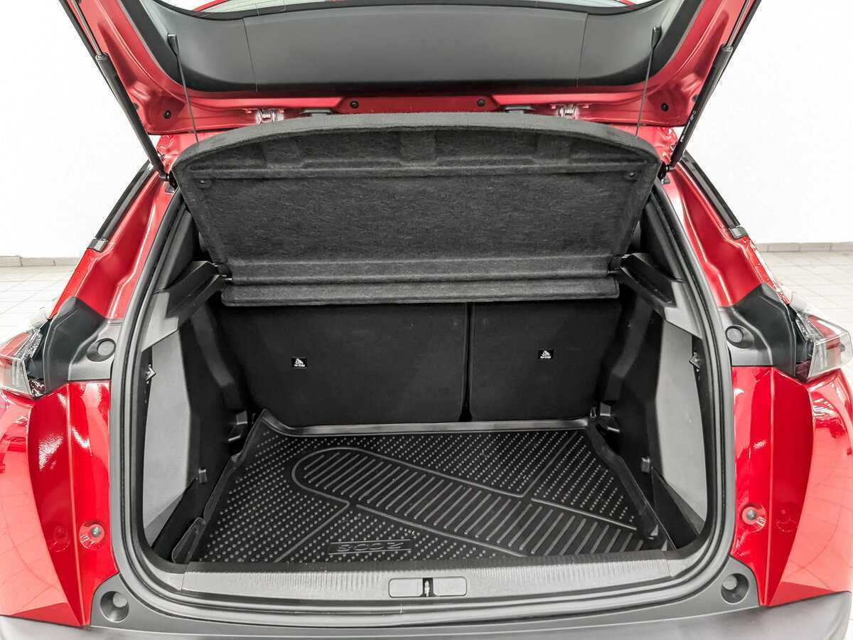 Купить Peugeot 2008 6AT, 2022, 16 797 км, фото №10