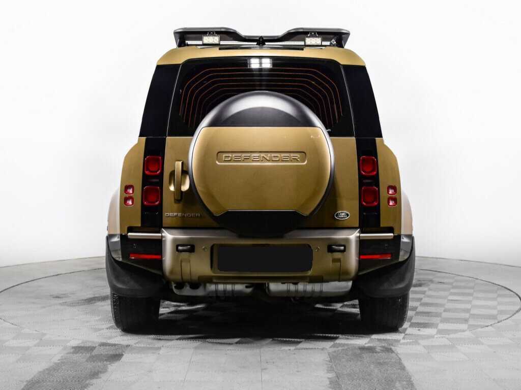 Купить Land Rover Defender 110, 2021, 61 846 км, фото №6