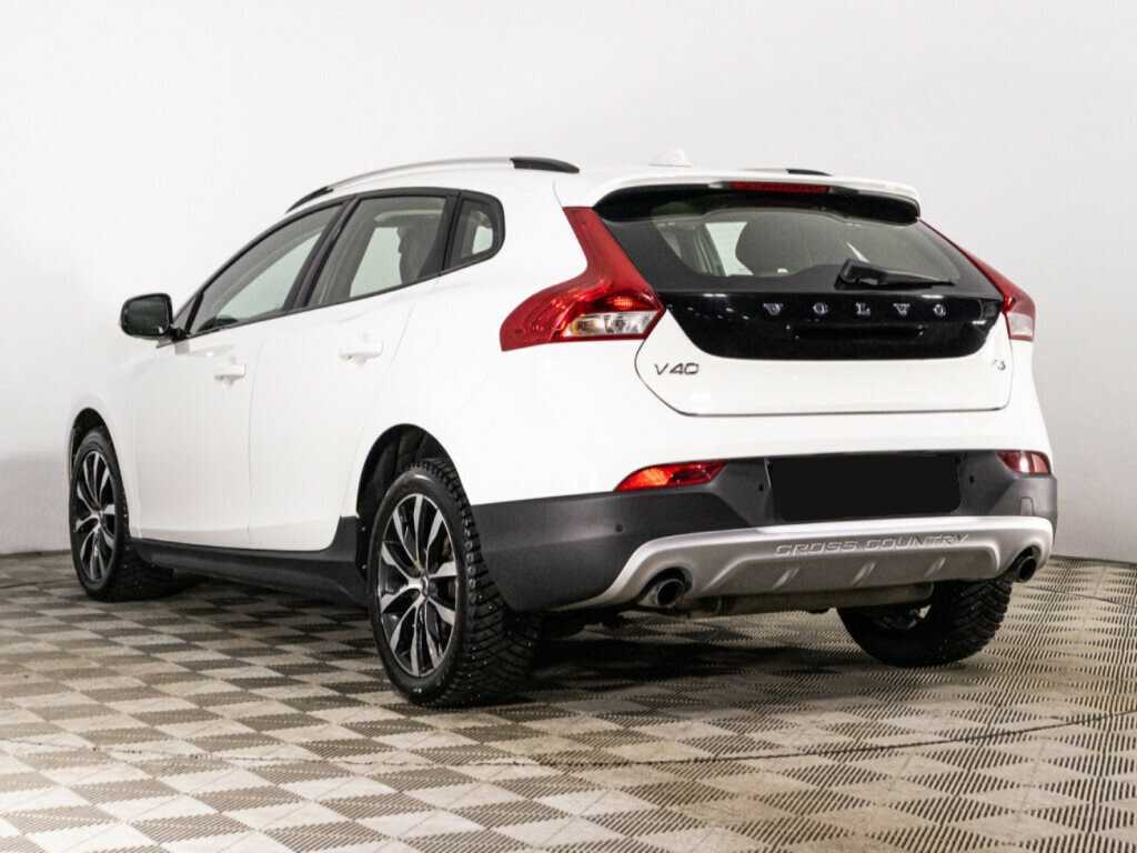 Купить Volvo V40 Cross Country, 2019, 68 202 км, фото №7