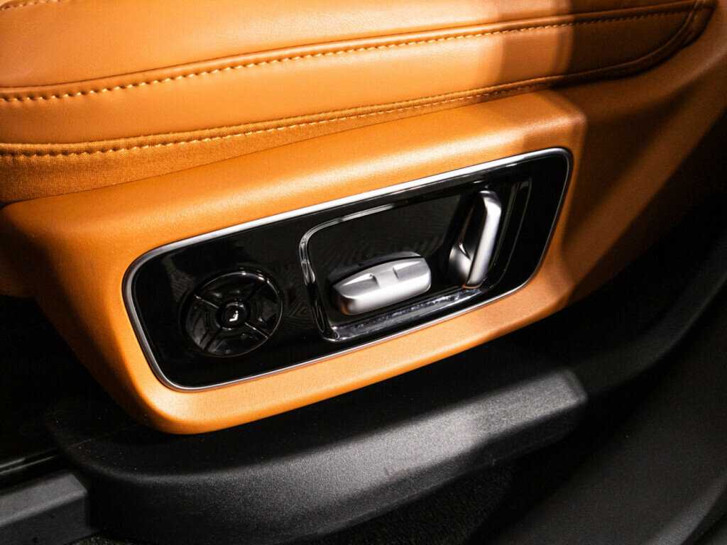 Купить LiXiang L7, 2023, 47 441 км, фото №19