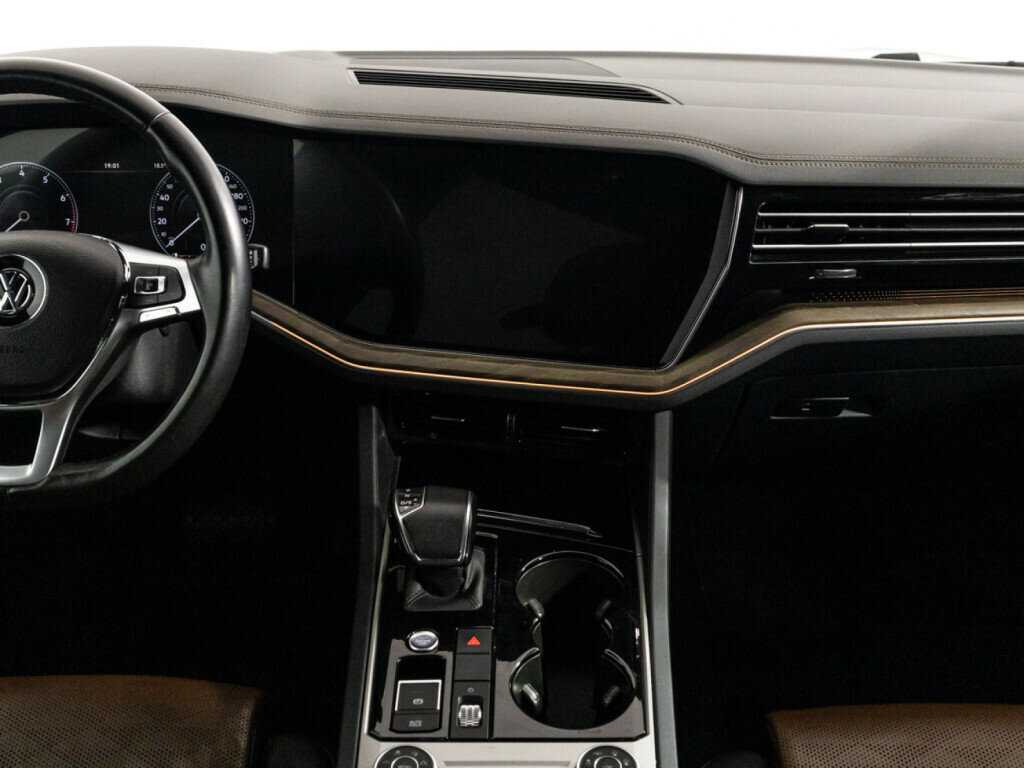 Купить Volkswagen Touareg, 2019, 138 328 км, фото №14