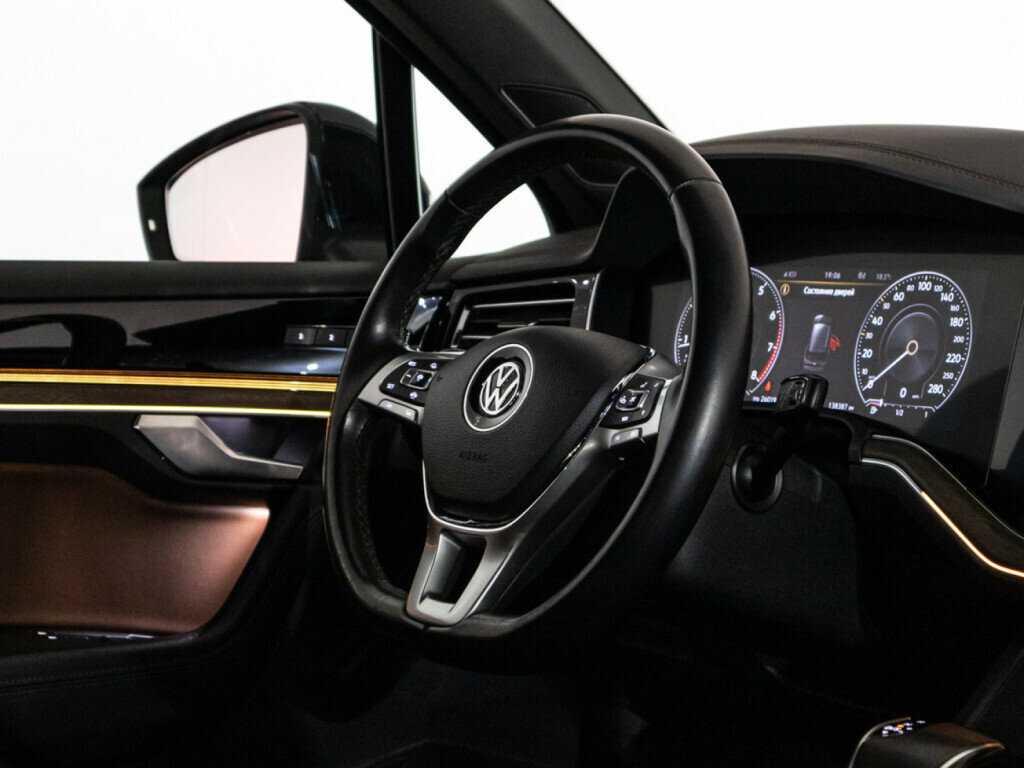 Купить Volkswagen Touareg, 2019, 138 328 км, фото №26