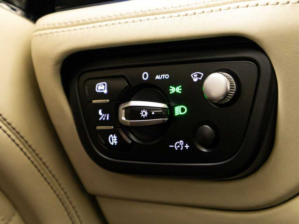 Купить Bentley Bentayga Speed, 2020, 36 839 км, фото №24