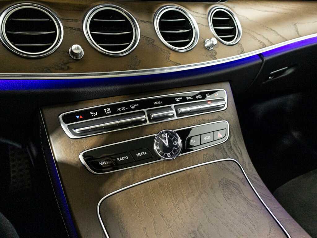 Купить Mercedes-Benz E-Класс 200, 2017, 104 025 км, фото №18