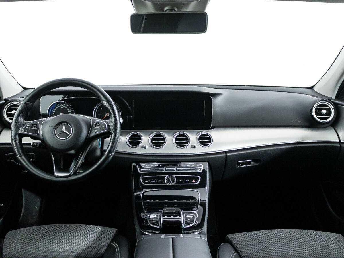 Купить Mercedes-Benz E-Класс 220 d, 2017, 98 671 км, фото №12