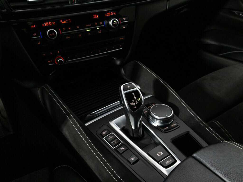 Купить BMW X6 30d, 2018, 97 143 км, фото №20
