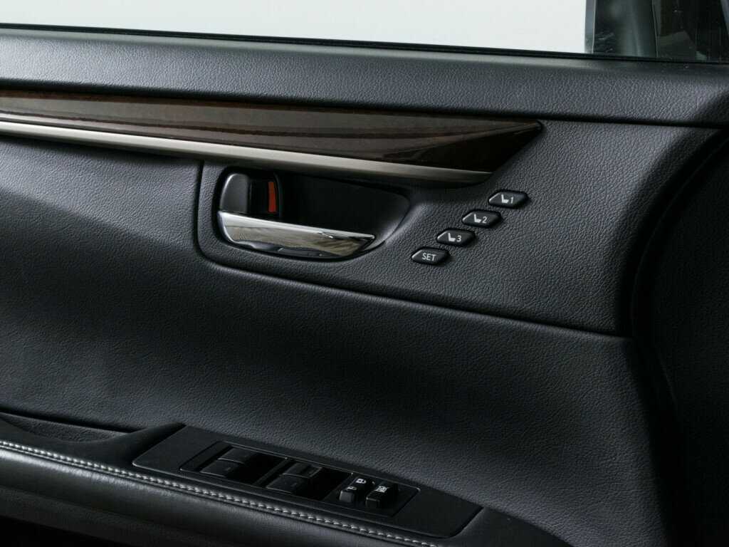 Купить Lexus ES 250, 2013, 151 030 км, фото №17