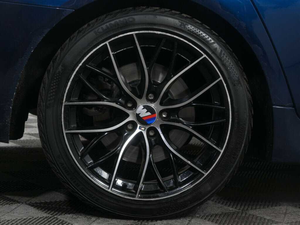 Купить BMW 5 серии 530d xDrive, 2011, 252 254 км, фото №21