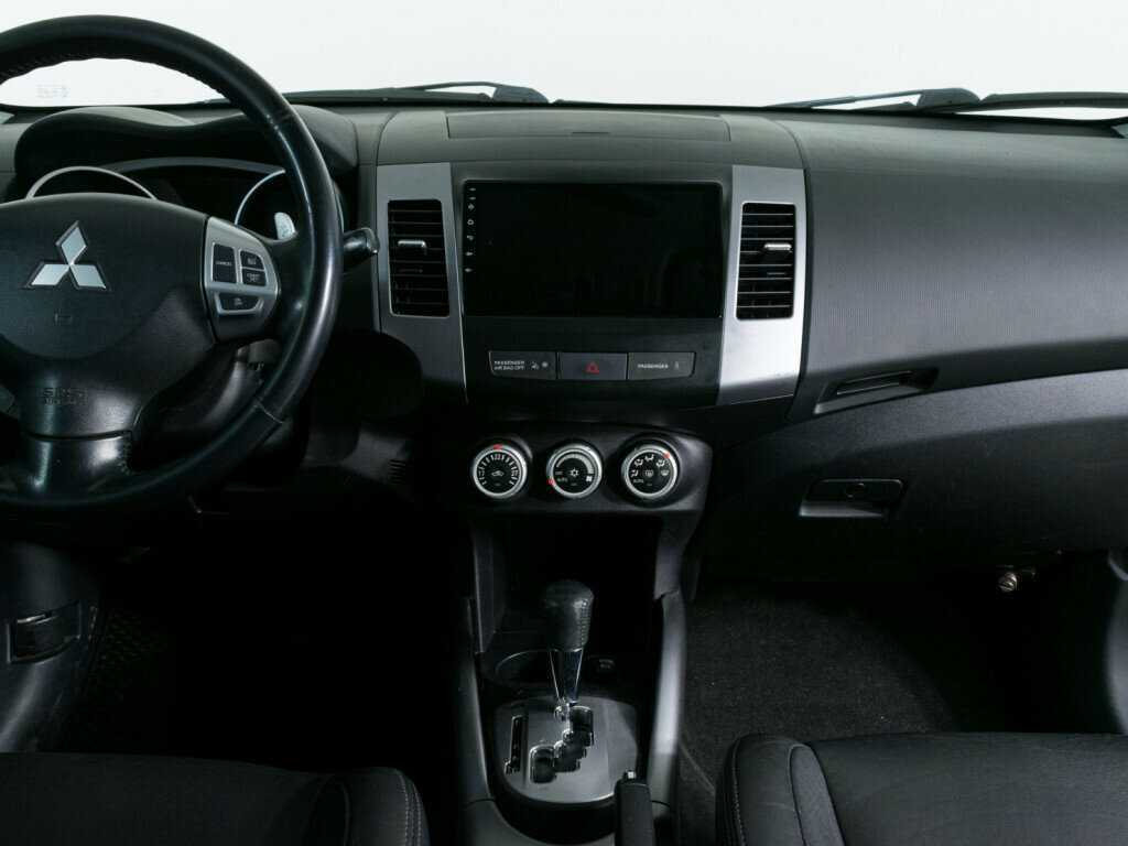 Купить Mitsubishi Outlander, 2008, 151 900 км, фото №9