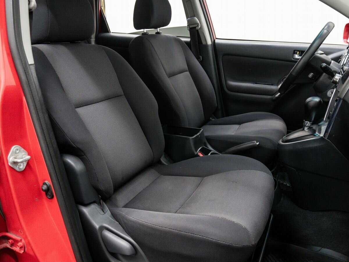 Купить Toyota Matrix, 2002, 221 000 км, фото №9