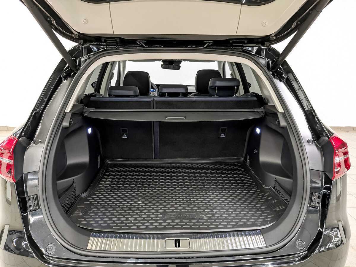 Купить Hongqi HS5, 2024, 3 580 км, фото №10