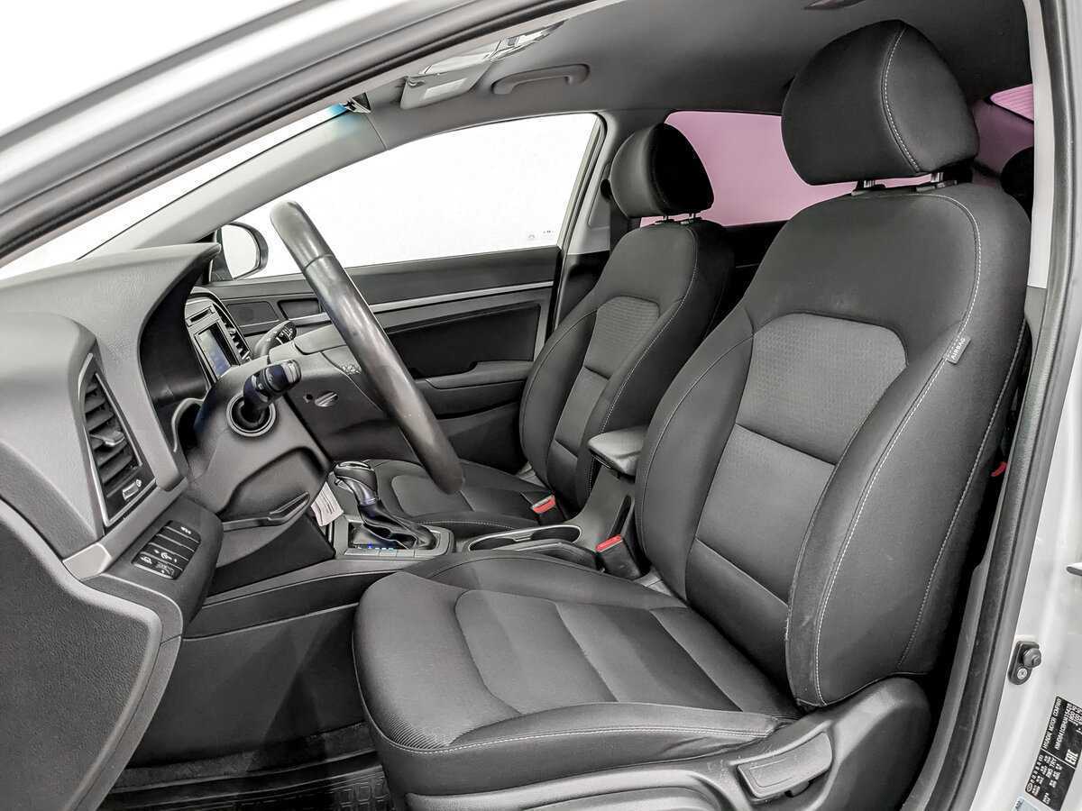 Купить Hyundai Elantra, 2017, 96 927 км, фото №18