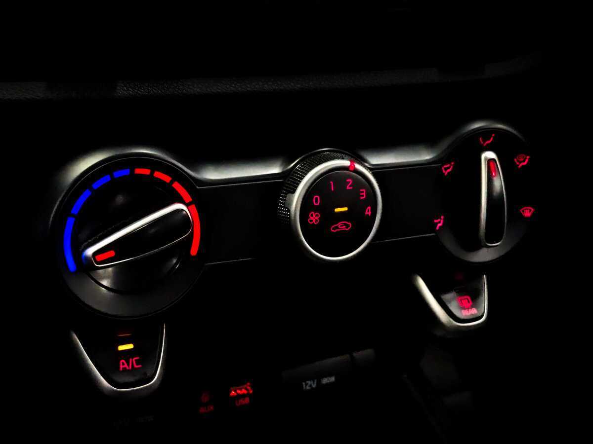 Купить Kia Rio X-Line, 2020, 178 004 км, фото №22