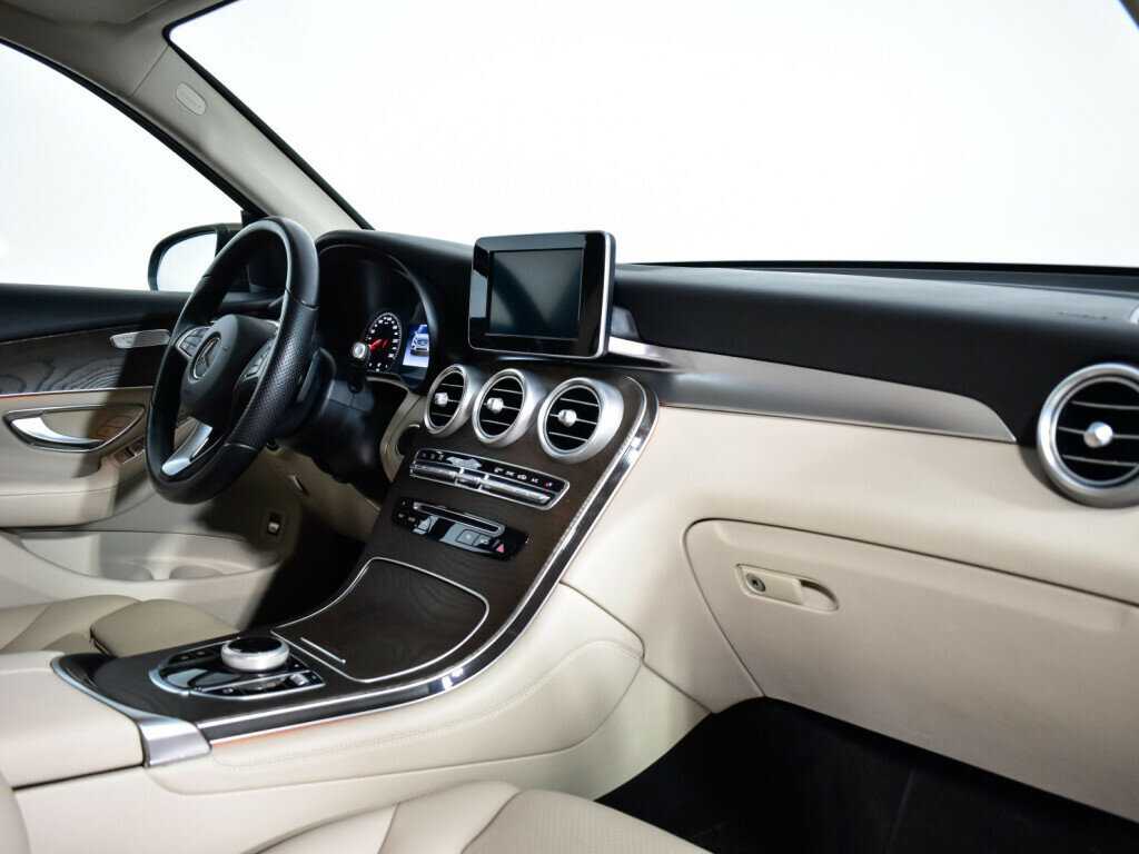 Купить Mercedes-Benz GLC 220 d, 2015, 150 000 км, фото №9