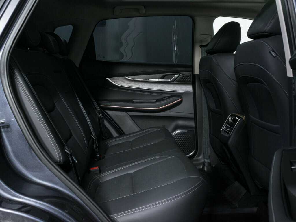 Купить Exeed LX, 2023, 7 500 км, фото №11