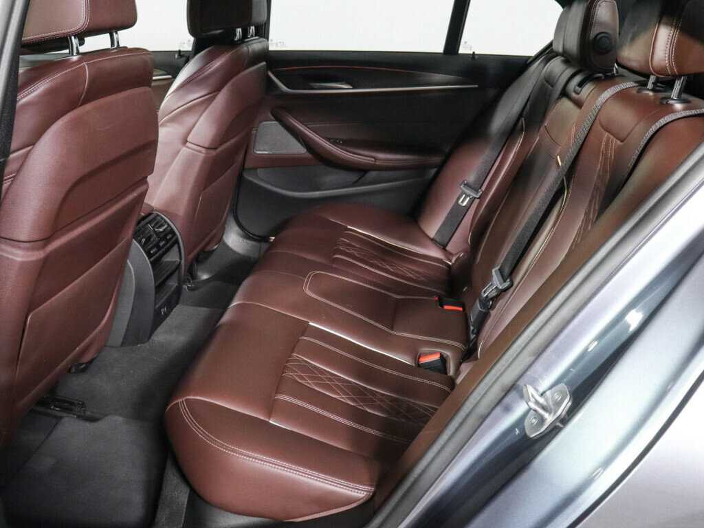 Купить BMW 5 серии 530d xDrive, 2018, 63 400 км, фото №8
