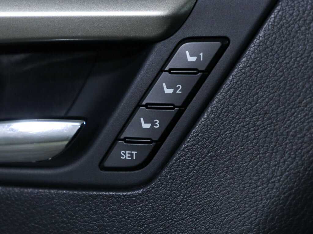 Купить Lexus RX 300, 2021, 129 814 км, фото №18