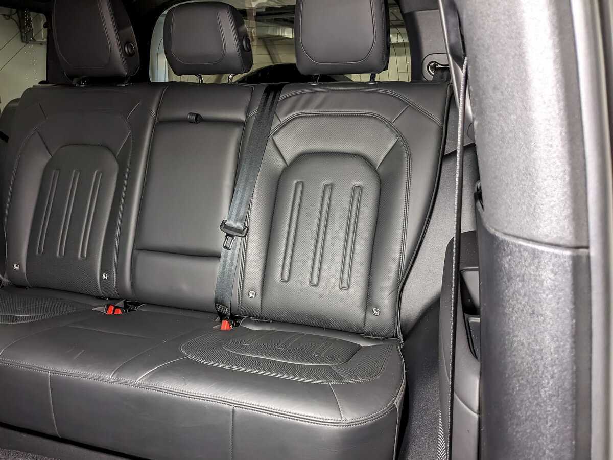 Купить Land Rover Defender 90, 2021, 42 933 км, фото №12